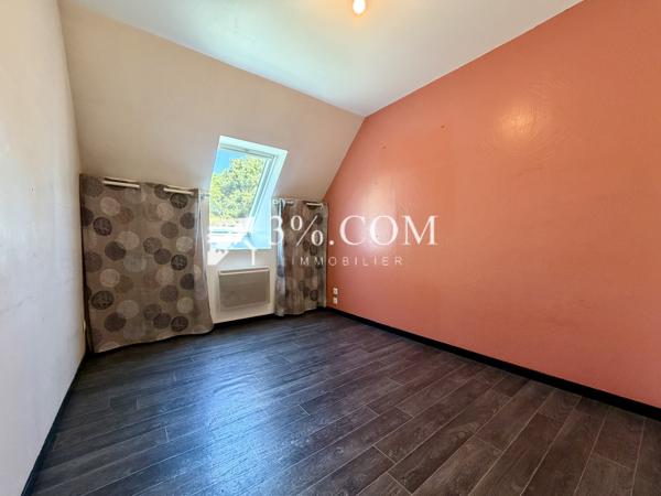 Maison
                                                                                                                                                                                                                                                                                                                        4 pièce(s)                                                                                                                                                                                                          3 chambre(s)                                                                                                                                                                                                          81.04  m²