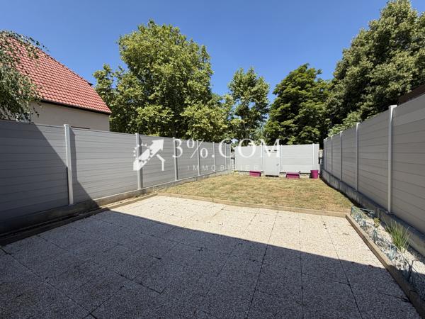 Maison
                                                                                                                                                                                                                                                                                                                        4 pièce(s)                                                                                                                                                                                                          3 chambre(s)                                                                                                                                                                                                          81.04  m²