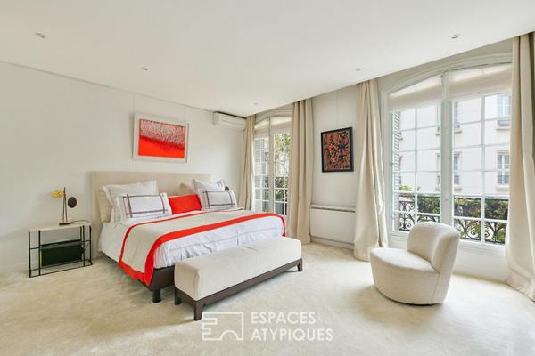 Étage noble de réception avec extérieurs – Parc Monceau