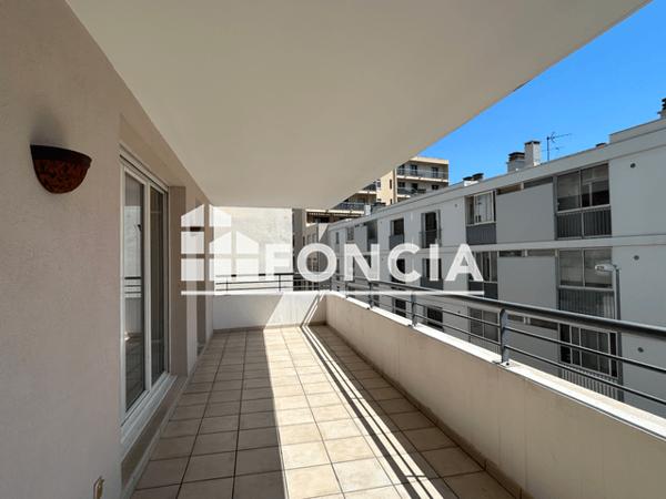 Location Appartement 4 pièces 102.92 m² - 33 RUE DU CAPITAINE CASANOVA Toulon 83000