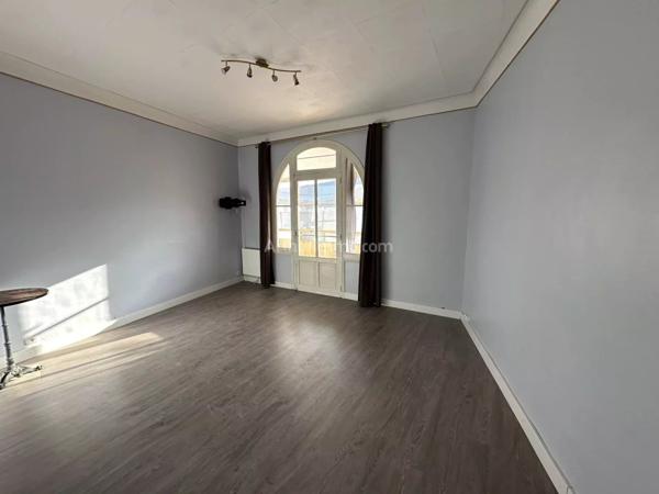 Vente Appartement 3 pièces 79 m2 à Saint-André-les-Alpes