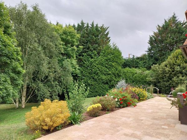 Propriété de charme, au calme, proche de Moyaux