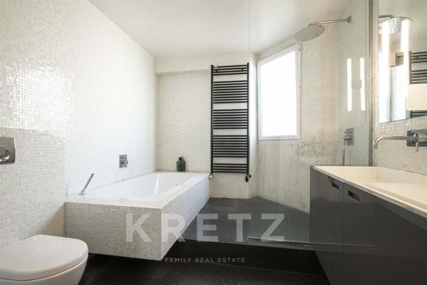 Bel appartement Art Déco plein sud.