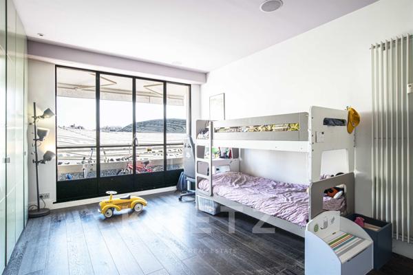 Bel appartement Art Déco plein sud.