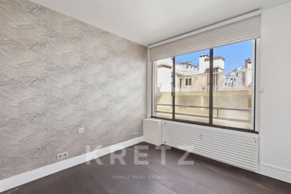 Bel appartement Art Déco plein sud.