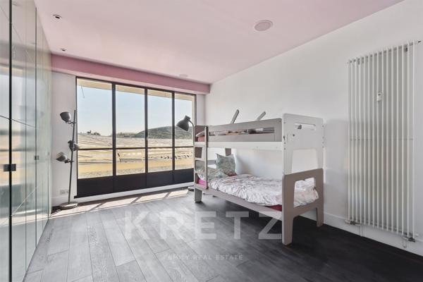 Bel appartement Art Déco plein sud.