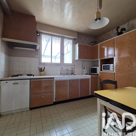 Maison à vendre 5 pièces 135 m² Chambray-lès-Tours