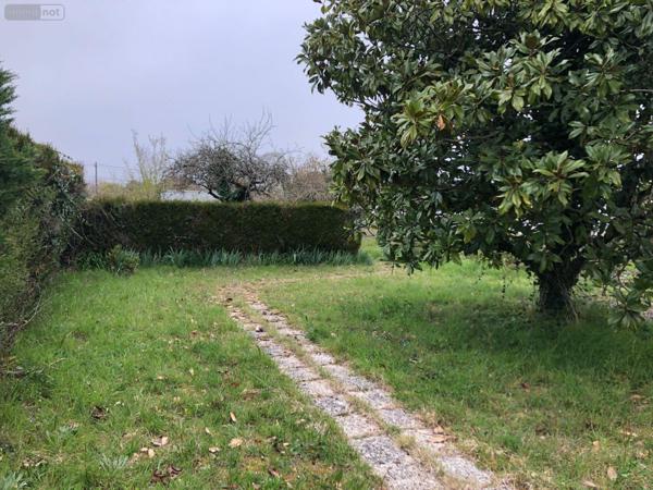 Terrain à Batir à vendre à Châteauroux dans l'Indre (36000), ref : 11813/1516