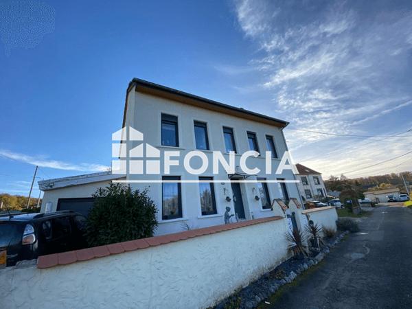 Location Maison 5 pièces 158.5 m² - 8 RUE DE LA PETITE AMERIQUE 57905 SARREINSMING Sarreinsming 57905