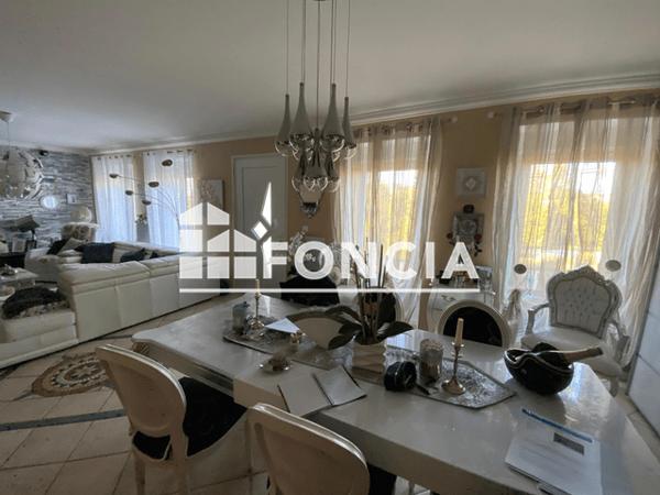 Location Maison 5 pièces 158.5 m² - 8 RUE DE LA PETITE AMERIQUE 57905 SARREINSMING Sarreinsming 57905