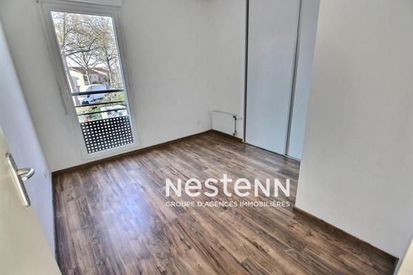 T3 60 m², Résidence 2015, garage, tramway, métro, commerces et écoles à 2 min, Vénissieux Parilly