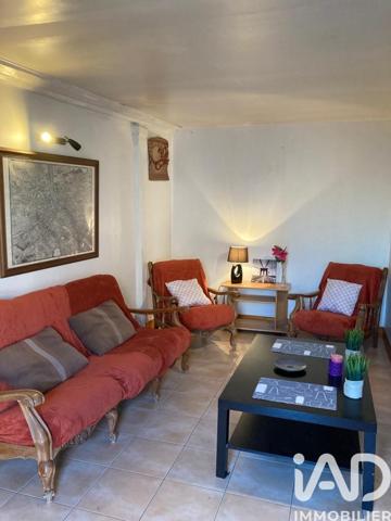 Location appartement 2 pièces 38 m² Saint-Aignan-le-Jaillard