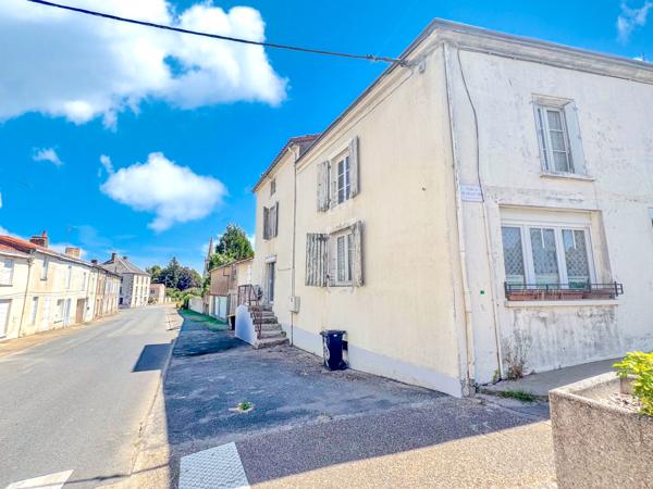 Maison à vendre à L'Absie (79240) - Deux-Sèvres