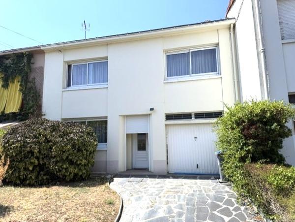 Maison Rezé Bas Landreau, proche tramway,toutes commodités 297 000 € FAI REF : 3530MG – nantes Sud Immobilier
