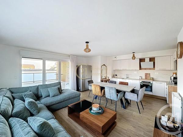 Appartement F3 à vendre  3 pièces - 68 m 2   RENNES  - 35