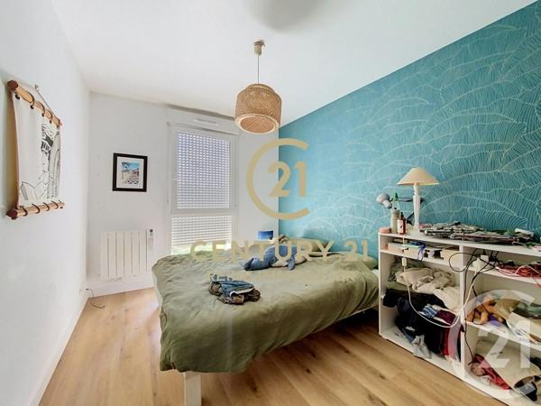 Appartement F3 à vendre  3 pièces - 68 m 2   RENNES  - 35