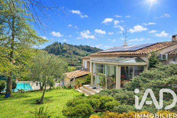 Maison à vendre 6 pièces 220 m² Biot