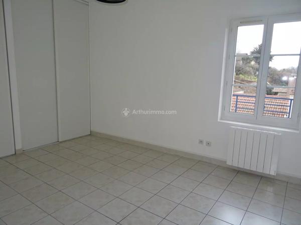 Location Appartement 4 pièces 108 m2 à Châtonnay