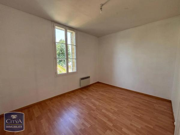 Appartement à louer 2 pièces 48.91m² Bergerac (24100)