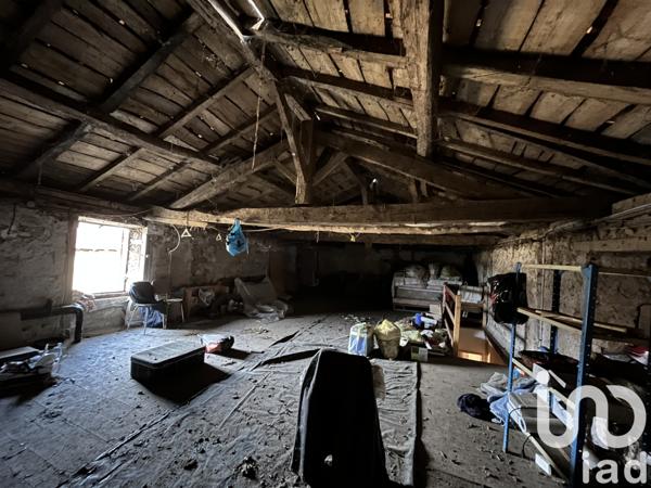 Maison à vendre 2 pièces 80 m² Terres-de-Haute-Charente