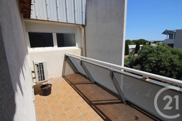 Appartement à vendre  2 pièces - 41,30 m 2   GARONS  - 30
