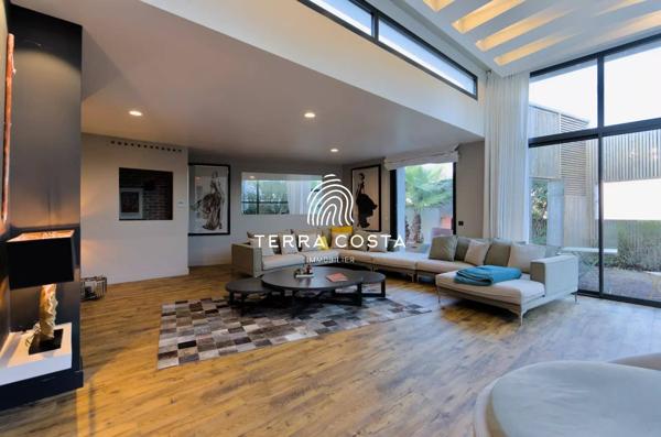 Maison de famille ou de reception, dans un ecrin de calme proche Biarritz