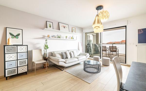 Appartement à vendre    3 pièces •  Nice