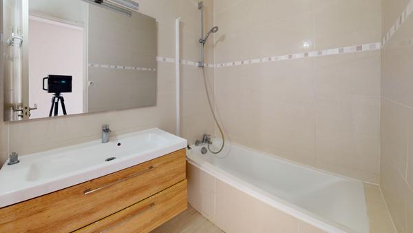 419 (Appartement A louer) : Appartement BOUGIVAL 4 pièce(s) 72,15m2 - 1 452.42 € CC