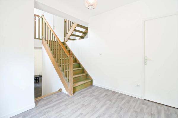 Maison individuelle de 124 m² - 6 pièces - Quartier Le Village à Jouy-le-Moutier (95280)