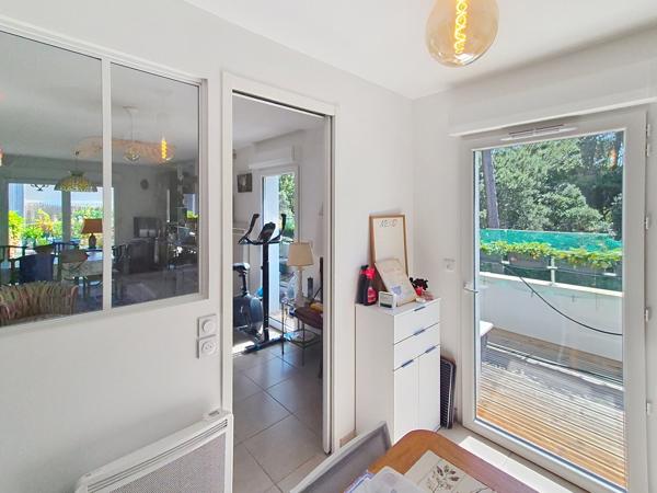 Appartement-toit d'exception : 88 m² de plain-pied, terrasse 85 m², esprit maison