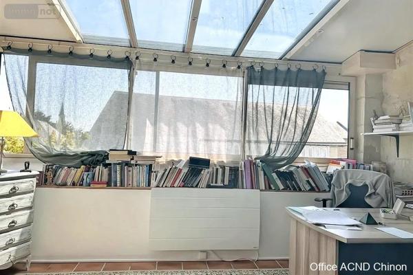 Maison de maître à vendre à Avoine dans l'Indre-et-Loire (37420), ref : 37049-58   
CHINON