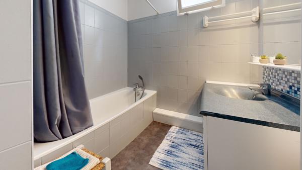 EXCLUSIVITE VAURÉAL DOMAINE DE WINDSOR ! Maison individuelle familiale, lumineuse et au calme de 5 chambres