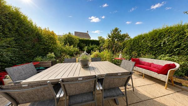 EXCLUSIVITE VAURÉAL DOMAINE DE WINDSOR ! Maison individuelle familiale, lumineuse et au calme de 5 chambres