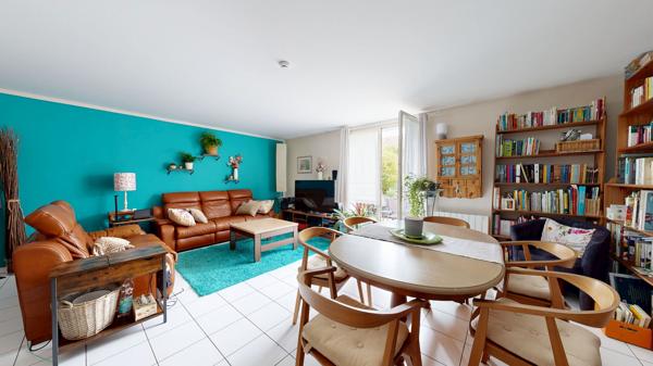 EXCLUSIVITE VAURÉAL DOMAINE DE WINDSOR ! Maison individuelle familiale, lumineuse et au calme de 5 chambres