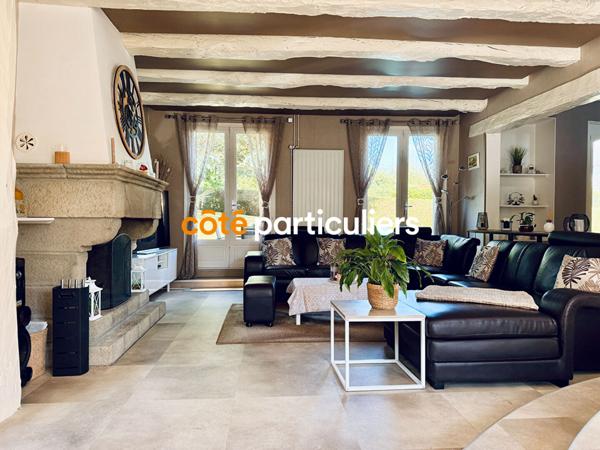 Vente Maison214 m² - 7 Pièces - AGNEAUX (50180)