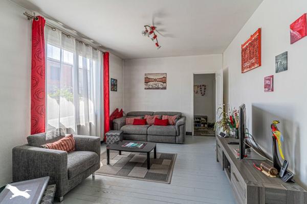 Maison à vendre 337 920 € Villenave-d'Ornon 4 p 81 m² DPE D