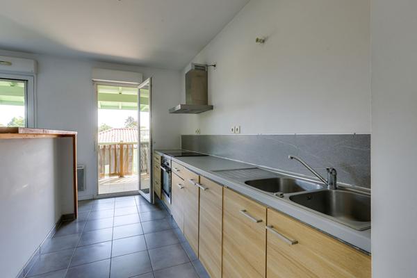 ANGRESSE , Appartement, 3 pièces, 65 m², 299 000 € - Réf : 3840-7765