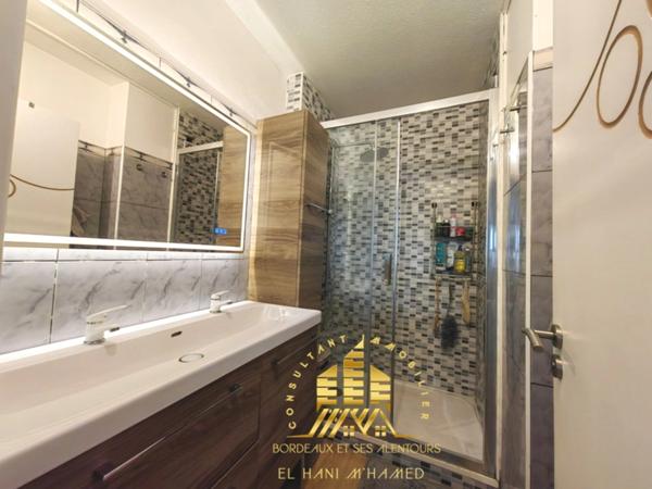 Appartement à vendre 4 pièces MERIGNAC (33)