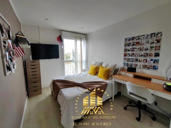 Appartement à vendre 4 pièces MERIGNAC (33)