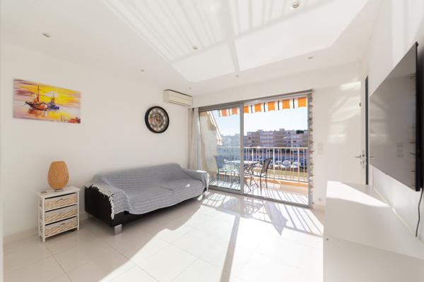 Appartement Mandelieu La Napoule 1 pièce(s) 28.06 m2