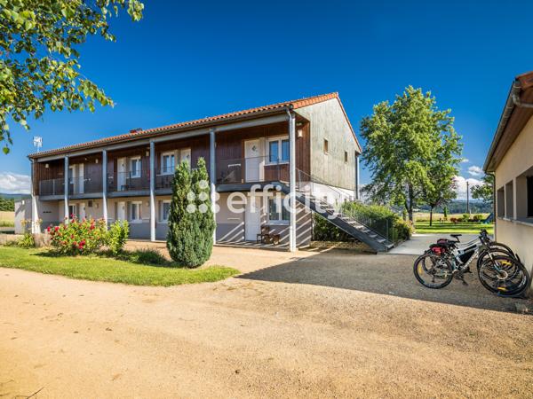 Local Commercial 42 pièces - 600 m²