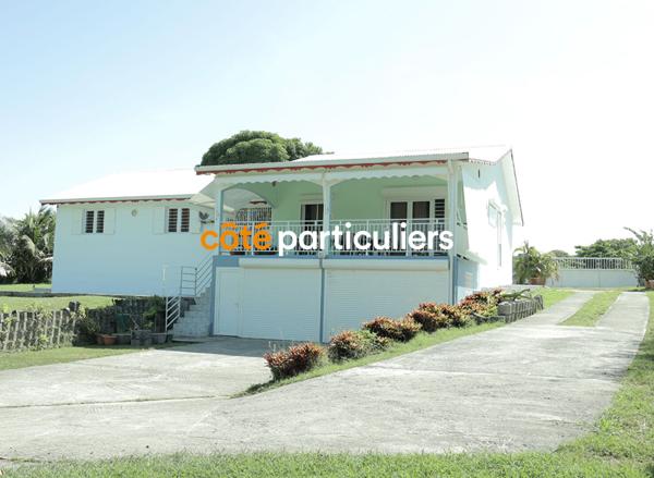 Vente Maison141 m² - 5 Pièces - sainte-anne (97180)