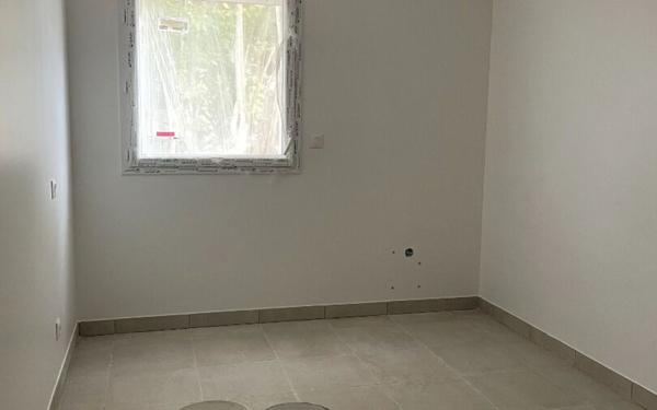 Appartement à vendre    3 pièces •  Lunel