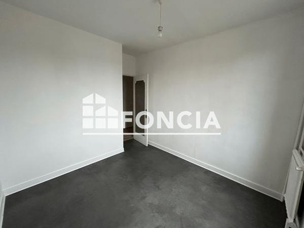 Location Appartement 3 pièces 61.5 m² - 24 à 30 RUE DU 11 NOVEMBRE Neuilly Sur Marne 93330
