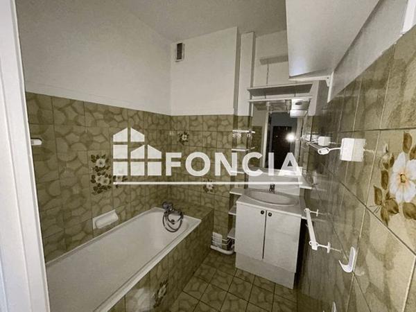 Location Appartement 3 pièces 61.5 m² - 24 à 30 RUE DU 11 NOVEMBRE Neuilly Sur Marne 93330