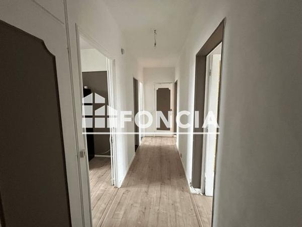 Location Appartement 3 pièces 61.5 m² - 24 à 30 RUE DU 11 NOVEMBRE Neuilly Sur Marne 93330