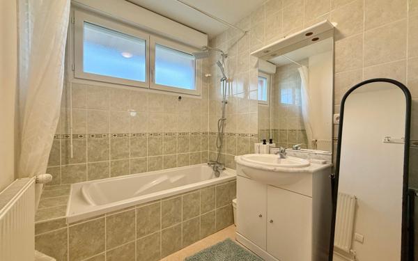 Maison à vendre    4 pièces • 90,30 m2 Chenôve