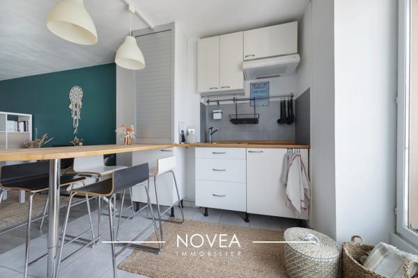 GRAND STUDIO DERNIER ETAGE – LYON 7