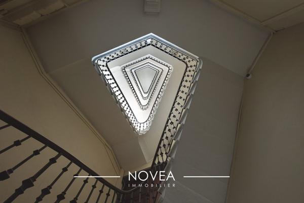 GRAND STUDIO DERNIER ETAGE – LYON 7