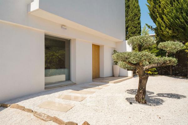 Villa californienne rénovée plages et port à pied